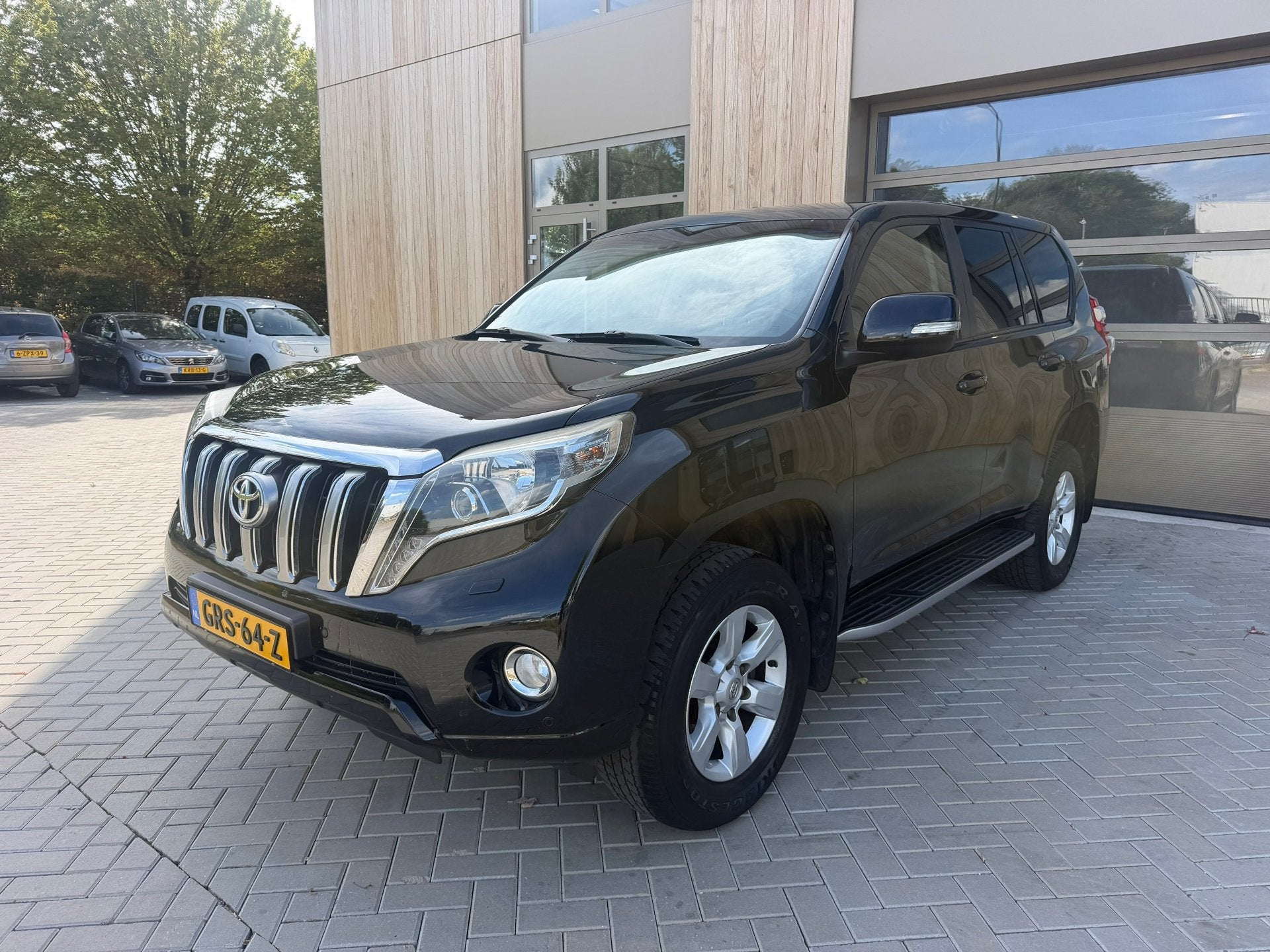 Toyota Land Cruiser 3.0 D-4D LX 5DRS|Automaat|Clima|Keyless|, Auto's, Automaat, Euro 5, Gebruikt, 3000 kg