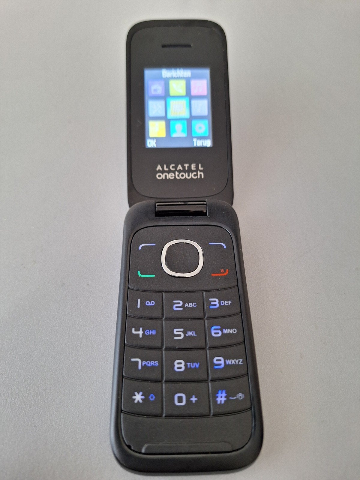 Alcatel OneTouch Klaptelefoon - Zo goed als nieuw, Inklapmodel, Ophalen of Verzenden, Zonder simlock, Zonder abonnement