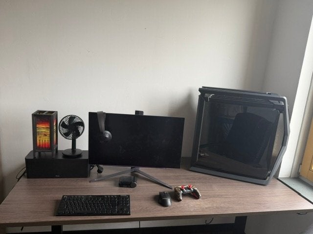 High-End Game PC ASUS ROG Astral RTX 5090 LC (32GB)