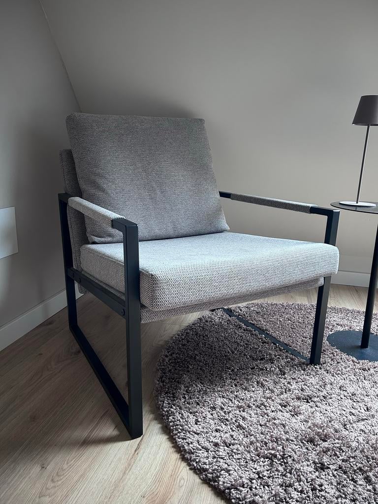 Zo goed als nieuw - grijze fauteuil van Leen Bakker, Ophalen, 75 tot 100 cm, Zo goed als nieuw, Stof