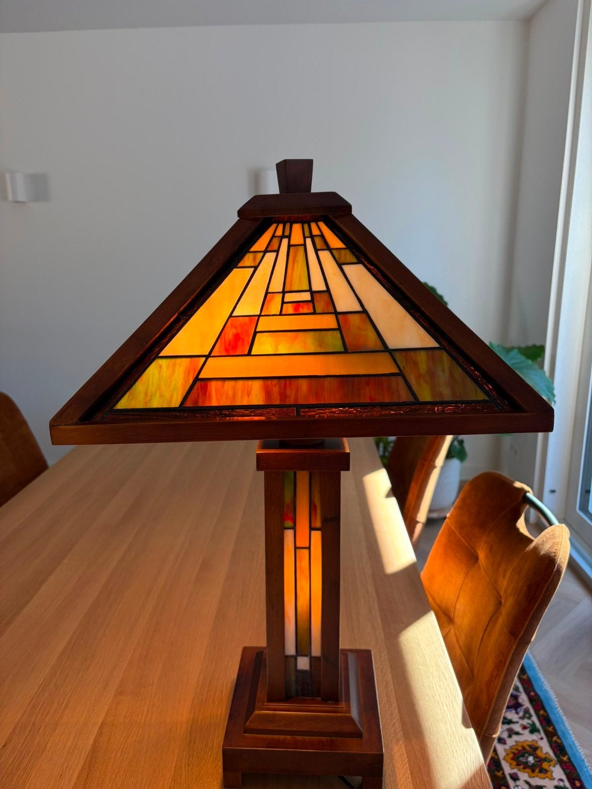 Prachtige Tiffany Tafellamp - Art Deco Stijl (65/38cm), Antiek en Kunst, Ophalen