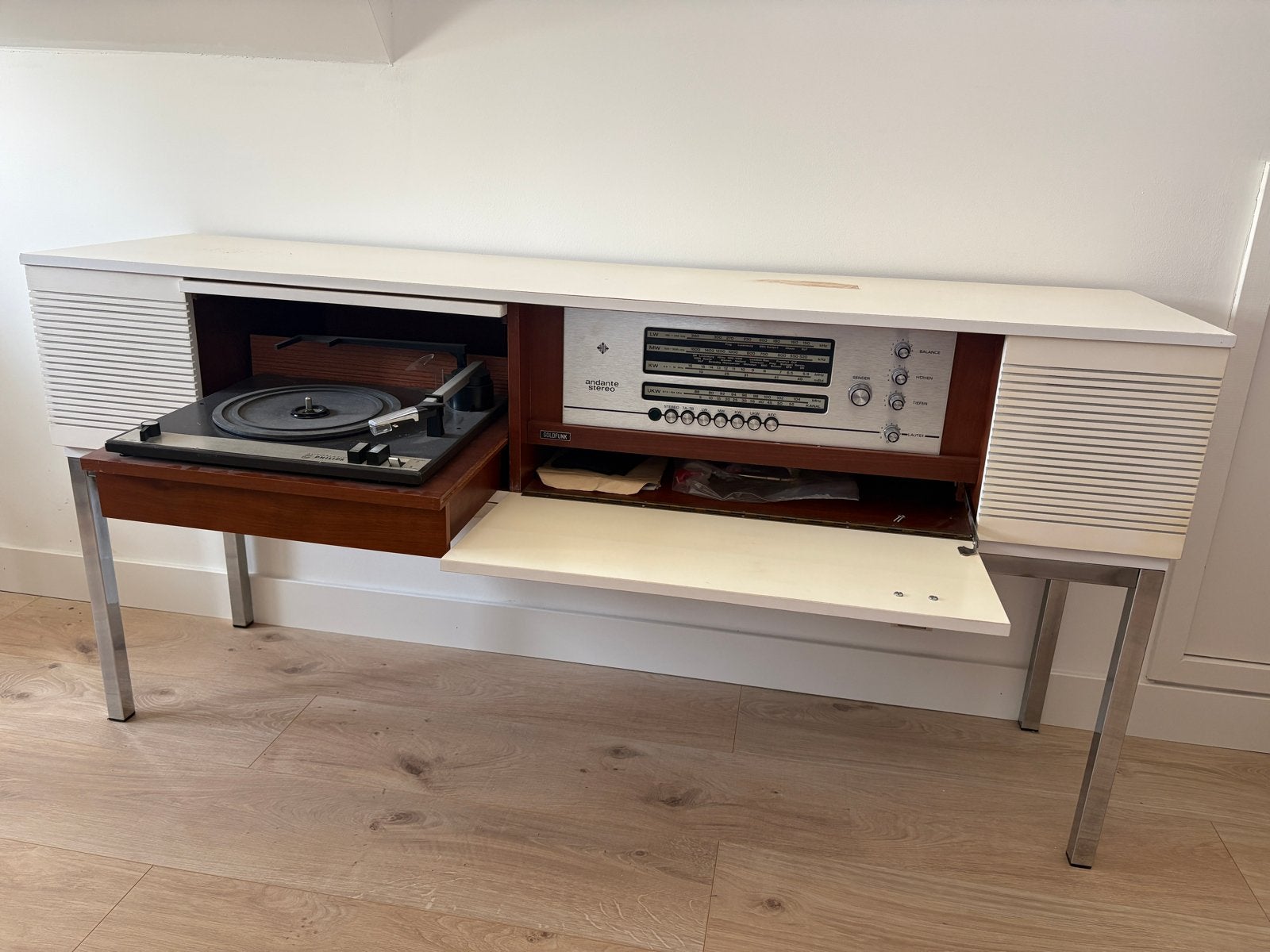 Uniek Goldfunk vintage audiomeubel met Telefunken & Philips, Ophalen