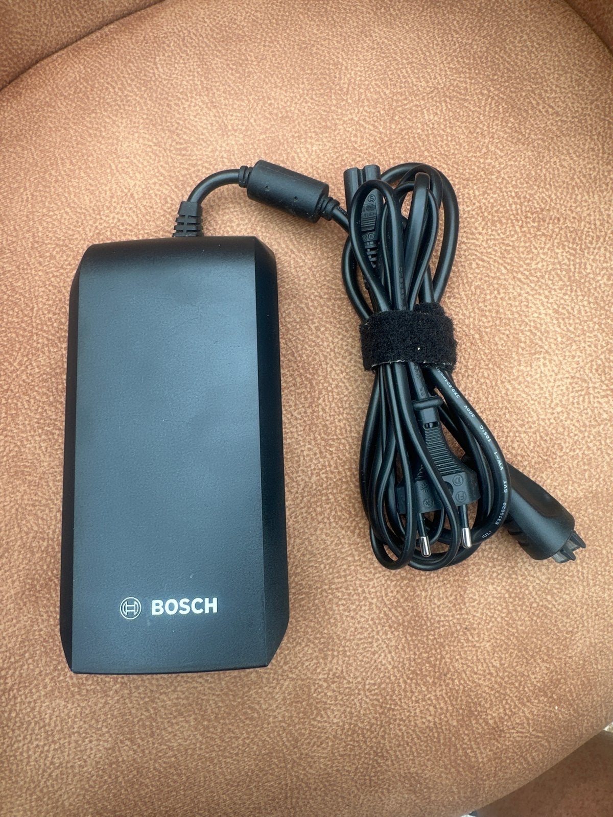Bosch eBike Acculader 36V 4A - Zo goed als nieuw, Ophalen of Verzenden, Zo goed als nieuw
