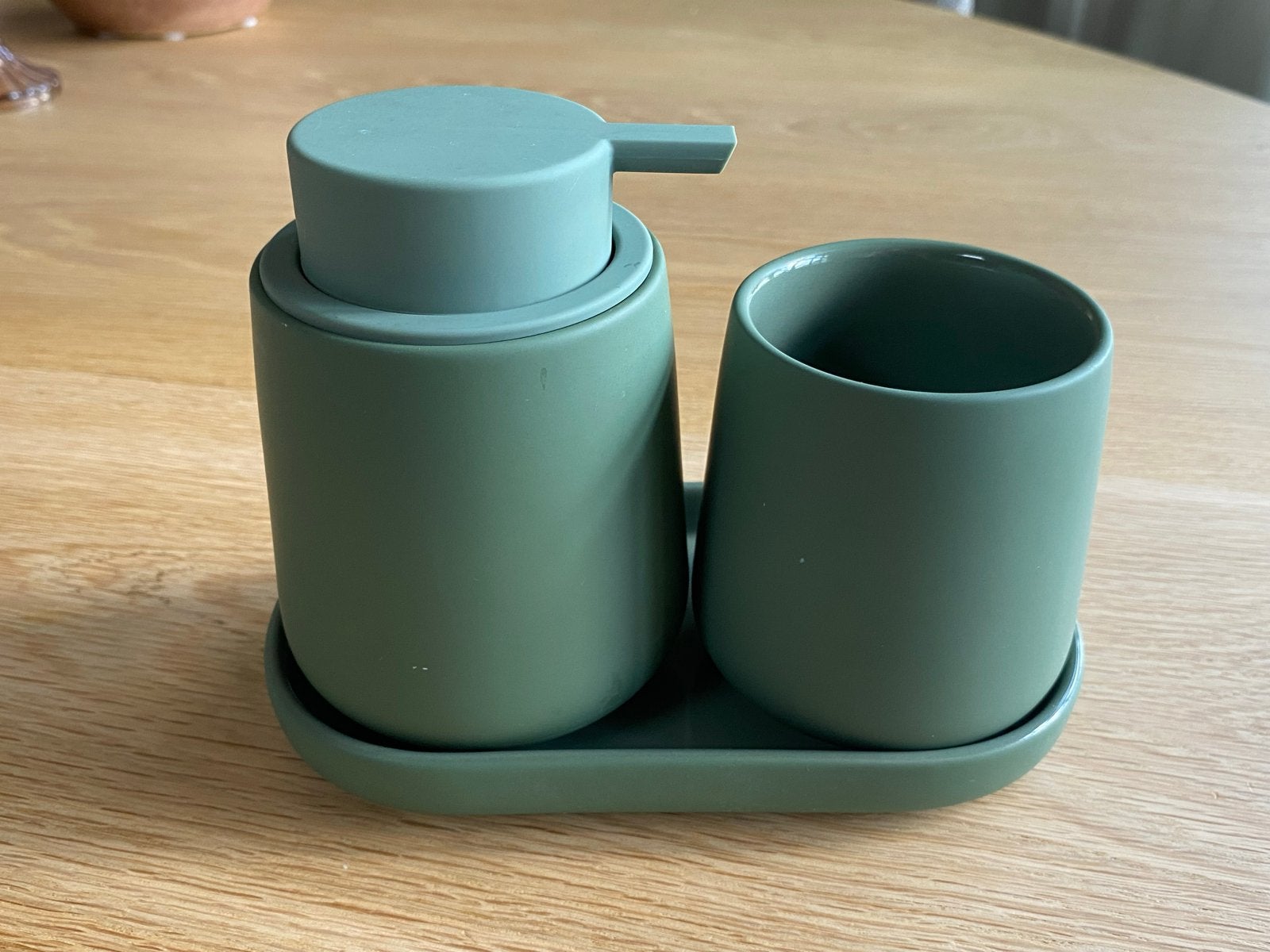 Groene Badkamer Set: Zeeppompje, Beker en Schaal, Ophalen, Zo goed als nieuw
