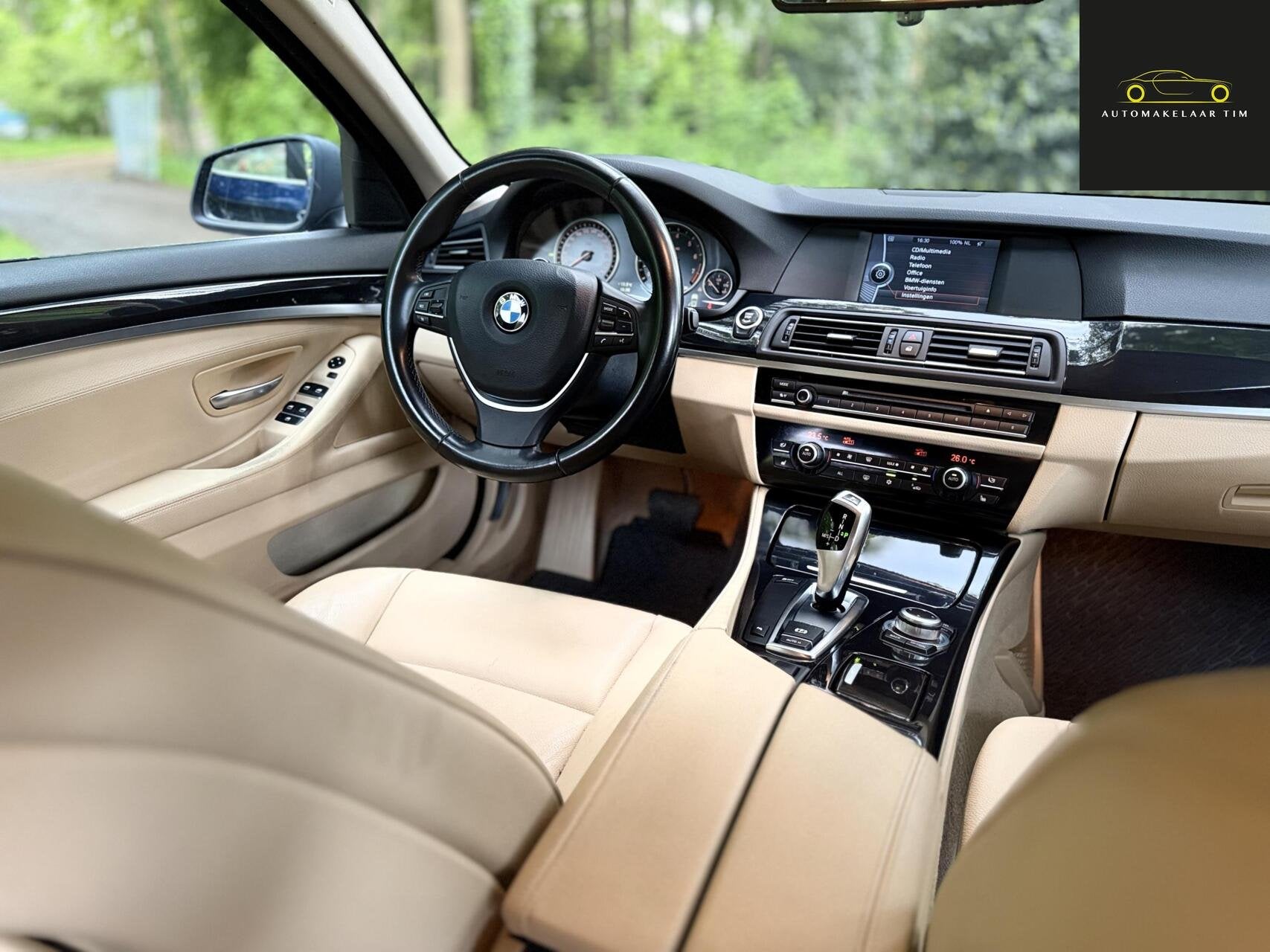 BMW 5-serie Touring 535i Executive, Auto's, BMW, Achterwielaandrijving, Gebruikt, Beige, Blauw