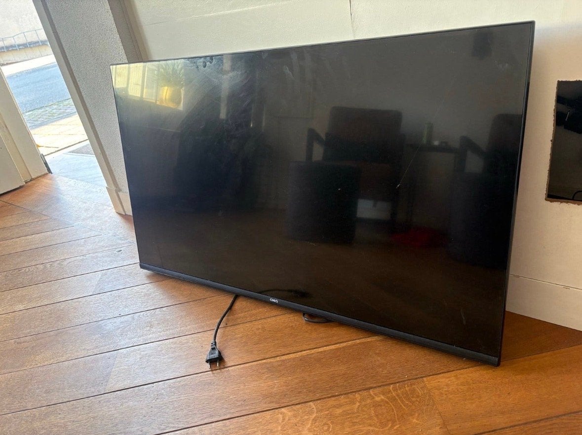 CHIQ smart tv 43 inch (U43H7C) - Zo goed als nieuw, Audio, Tv en Foto, Televisies, Zo goed als nieuw, 100 cm of meer, Smart TV