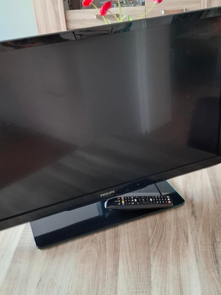 Philips 32PFL3517H/12 LCD TV - 81 cm (32 inch), Ophalen, Philips, Gebruikt, 50 Hz