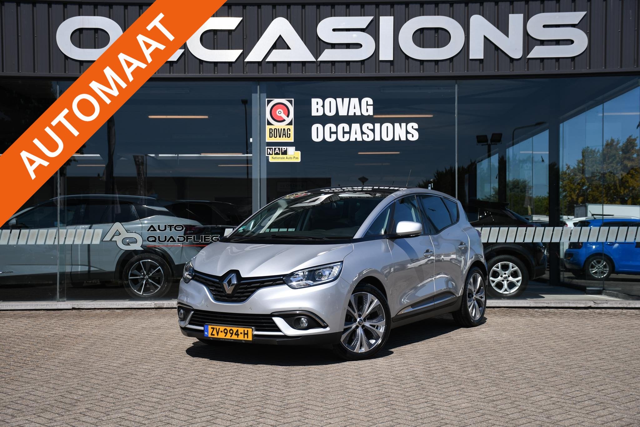 Renault Scénic 1.3 TCe Intens APPLE CARPLAY/ PANORAMADAK/ D, 12 maanden, Euro 6, 4 cilinders, Leder en Stof