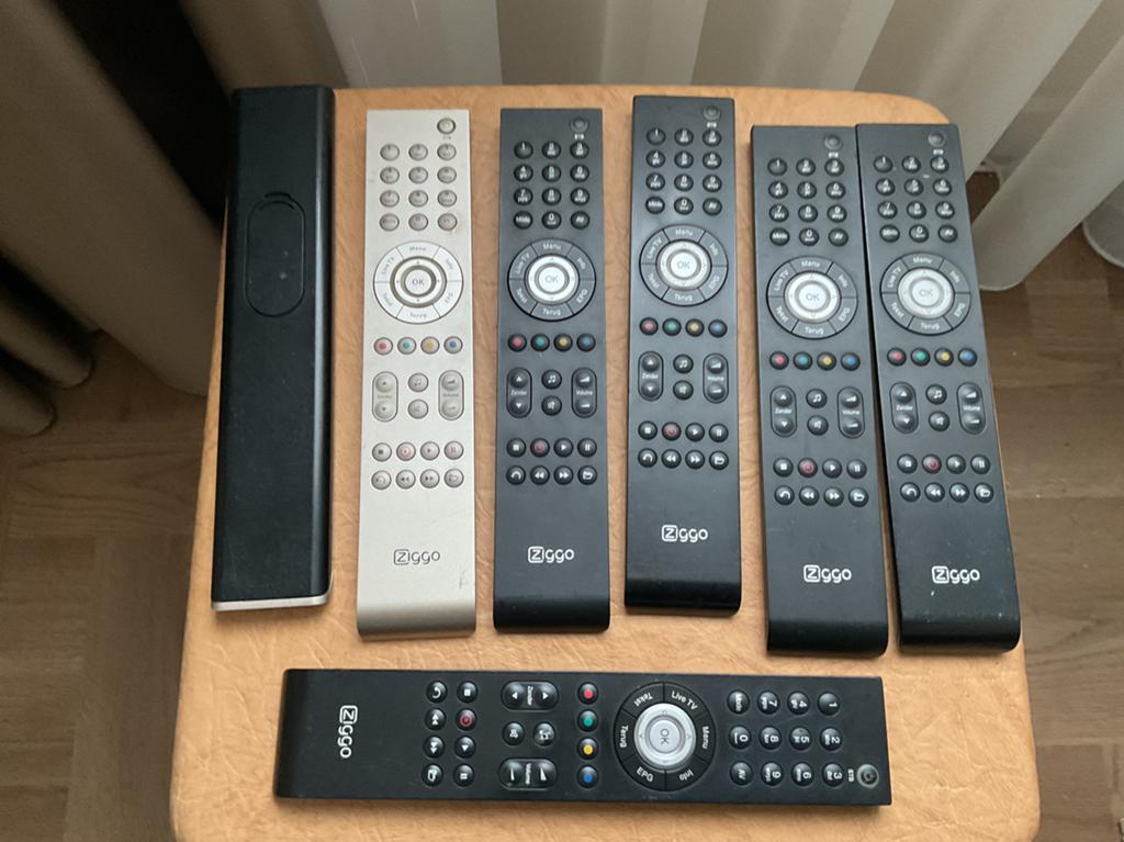 🔥 Ziggo Cisco televisie afstandsbediening 🔥, Ophalen of Verzenden, Zo goed als nieuw