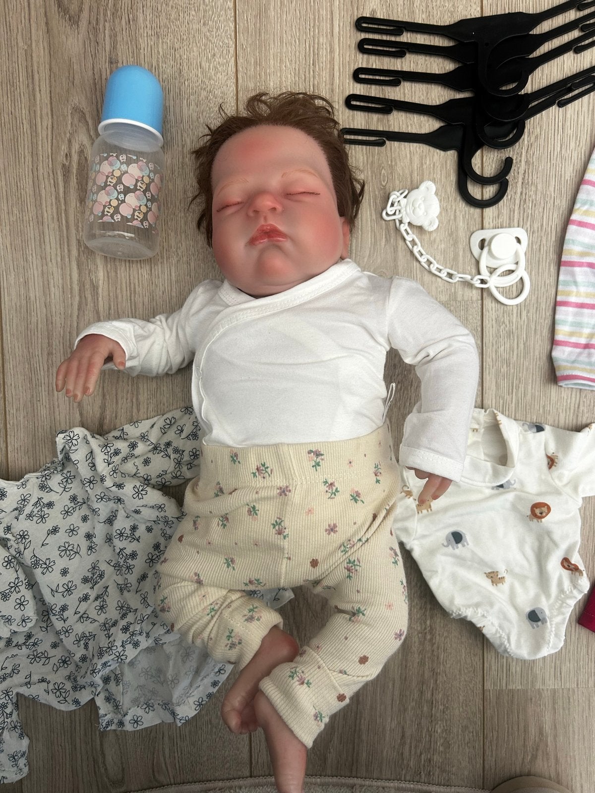 Realistische Reborn Babypop met Kleding en Accessoires, Verzamelen, Poppen, Ophalen of Verzenden, Zo goed als nieuw, Babypop, Levensecht of Reborn