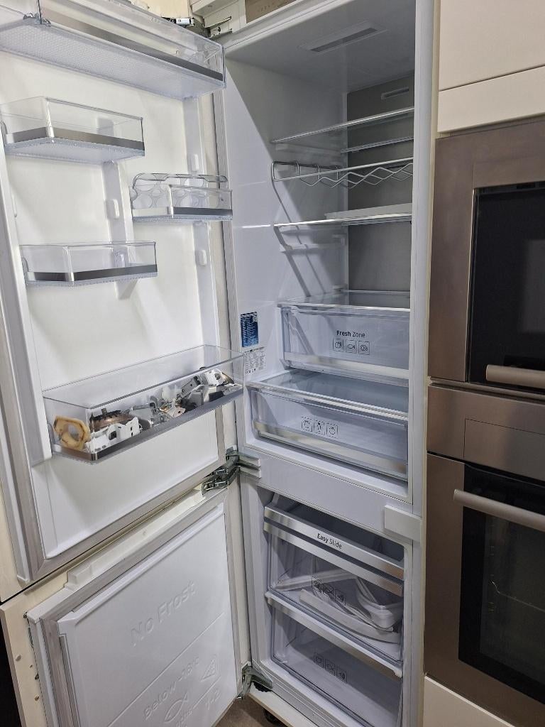 Keuken Compleet met APP 120Keukens op voorraad Nr. 2906, Ophalen of Verzenden, Zo goed als nieuw, Enkelwandige keuken, Met kookeiland