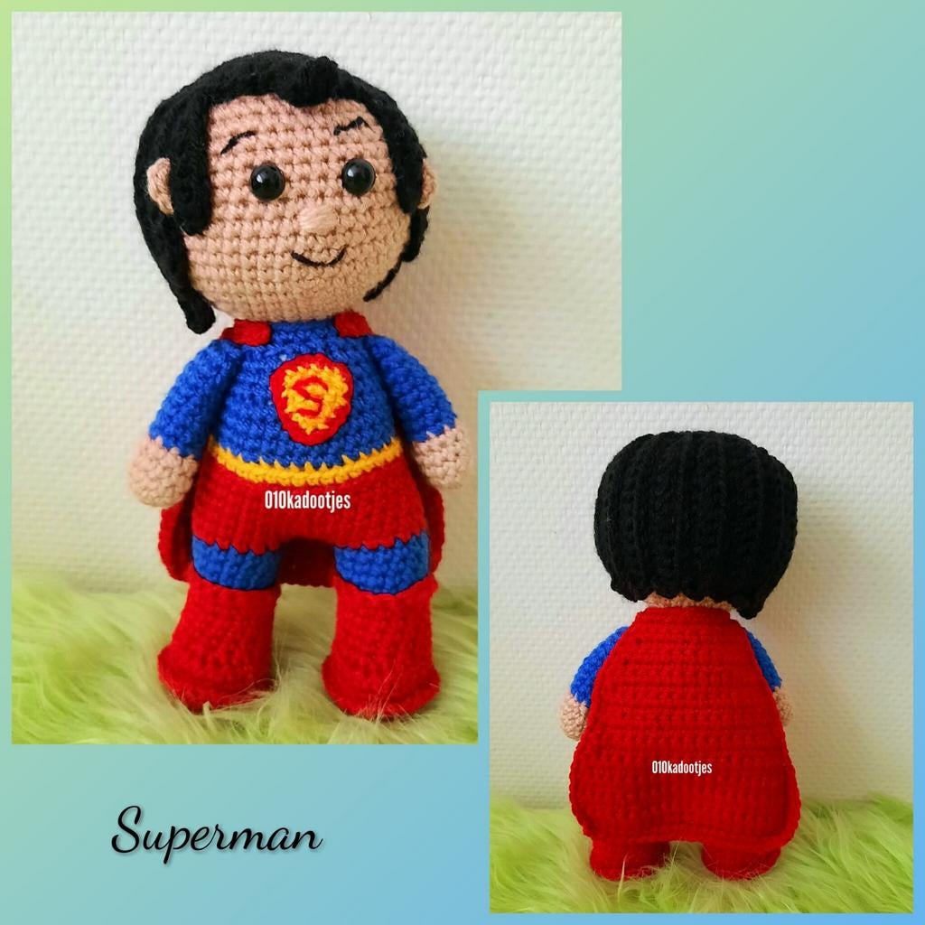Nieuwe zelfgehaakte knuffel. Kleine superman., Ophalen of Verzenden, Overige figuren, Nieuw, Beeldje of Figuurtje