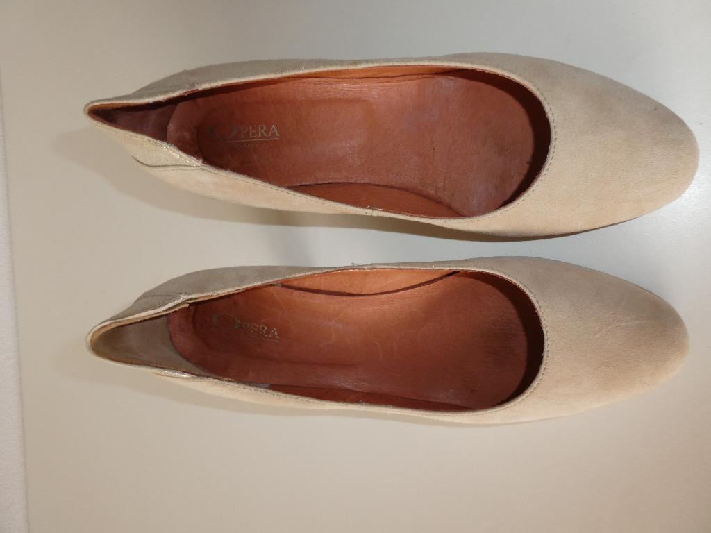 damesschoenen, Kleding | Dames, Pumps, Overige kleuren, Opera Milano, Ophalen of Verzenden