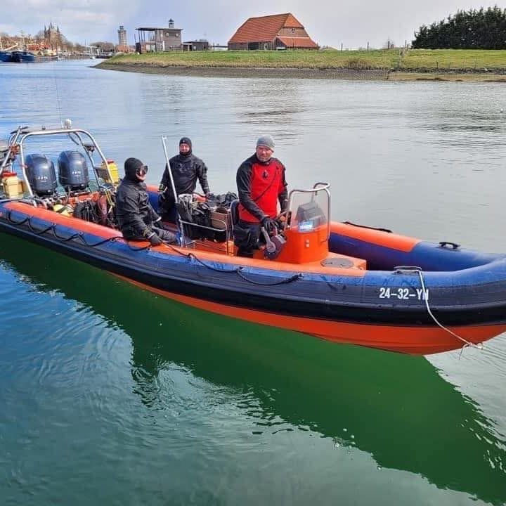 Tornado 8,5, Watersport en Boten, Rubberboten, 70 cm, Gebruikt, 230 pk, Overige brandstoffen