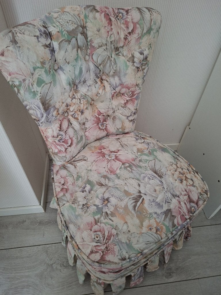Bloemenstoel, te schattig!, Ophalen, Gebruikt, 75 tot 100 cm, Minder dan 50 cm