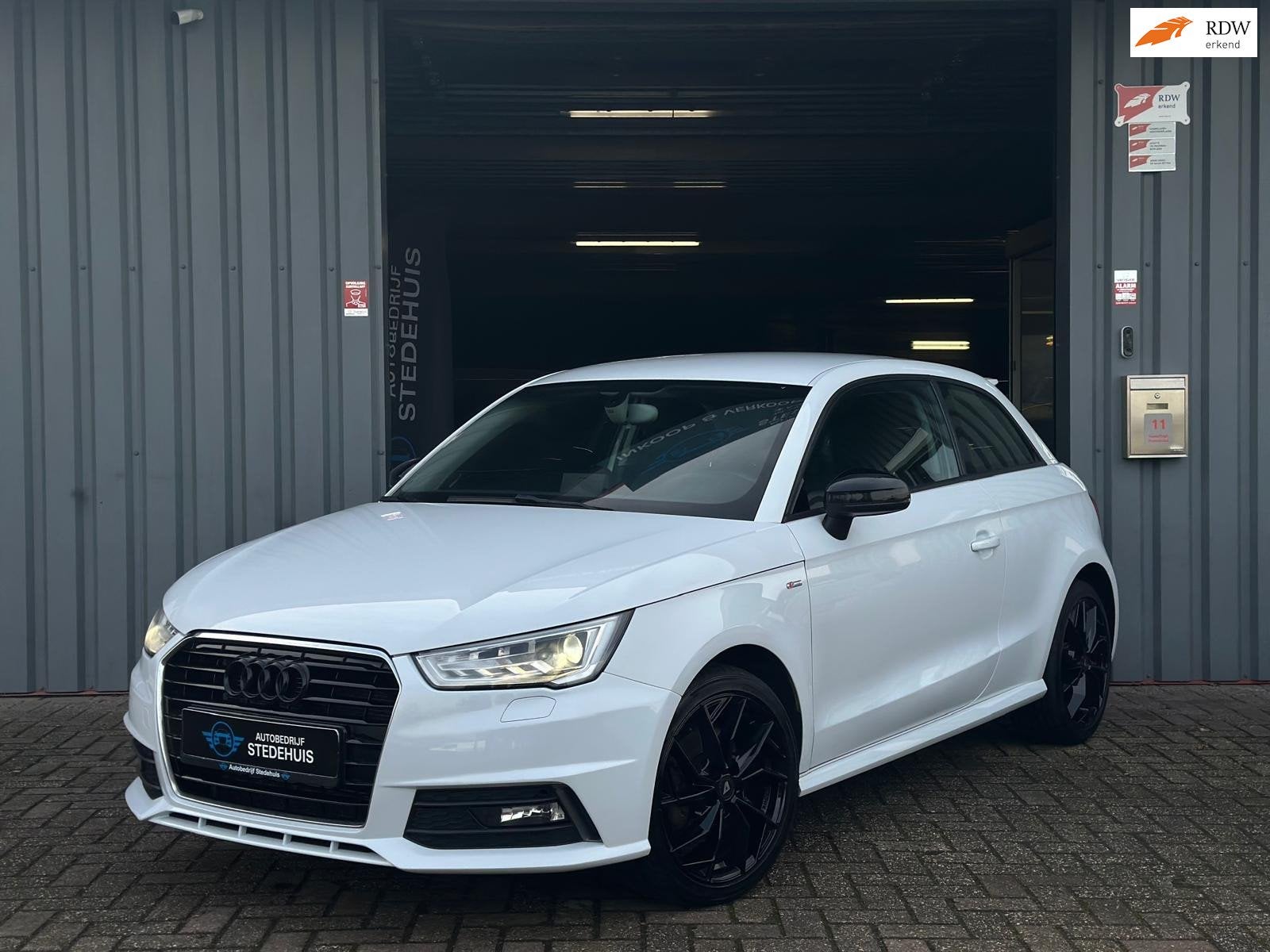 Audi A1 1.4 TFSI Sport S Line Navi | PDC | Led, Voorwielaandrijving, Euro 6, 4 cilinders, 4 stoelen