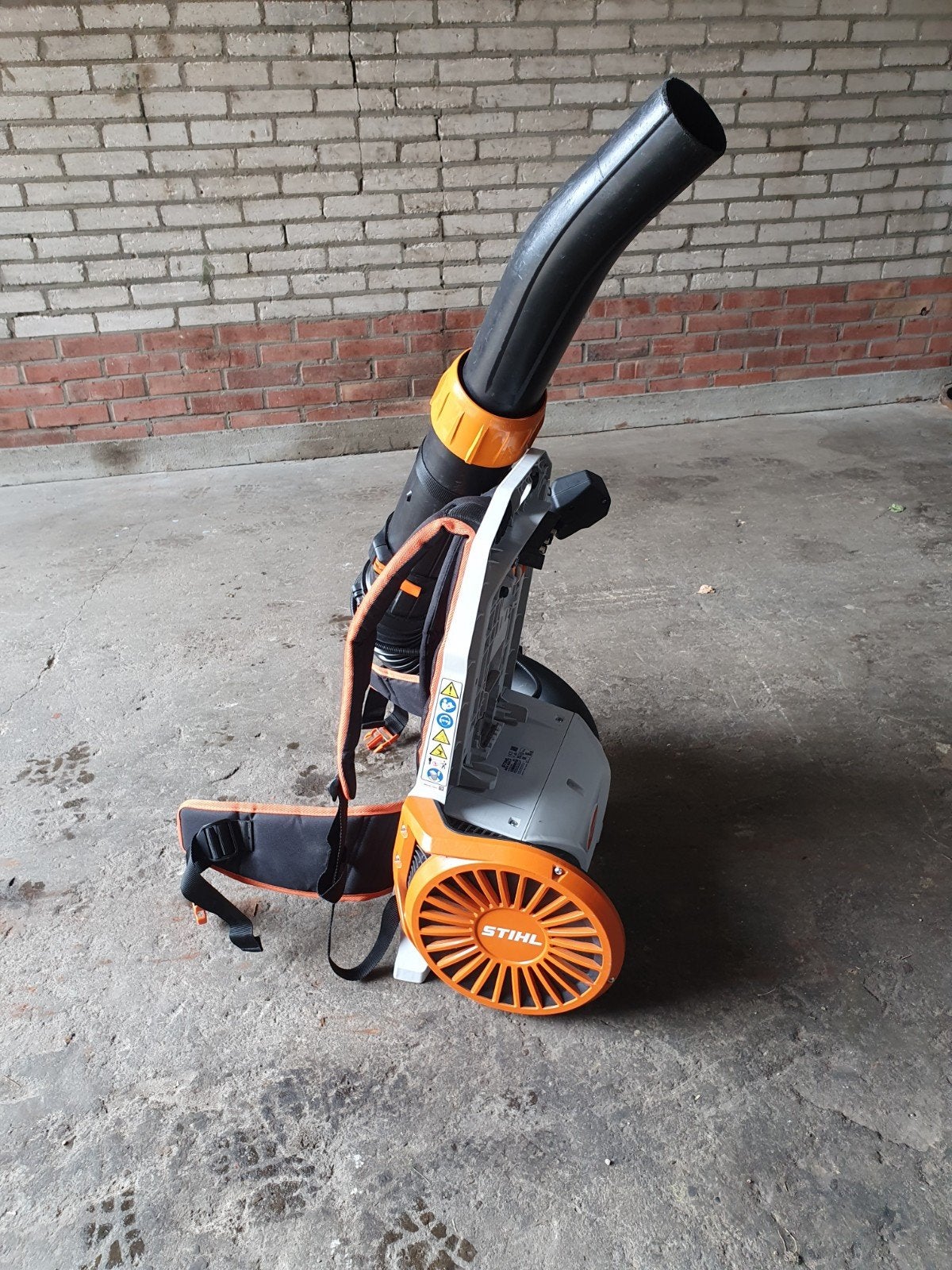 Stihl bga 300 bladblazer, Ophalen, Zo goed als nieuw, Benzine