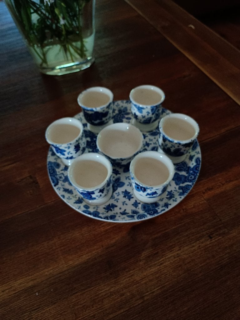 Beatrix servies, Ophalen