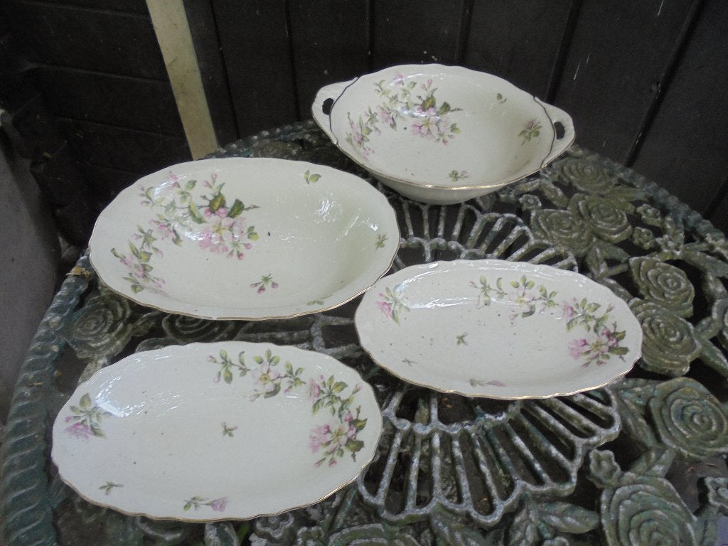 Schalen K & A Krautheim Bavaria met roze appel bloesem, Antiek en Kunst, Antiek | Servies los, Ophalen of Verzenden