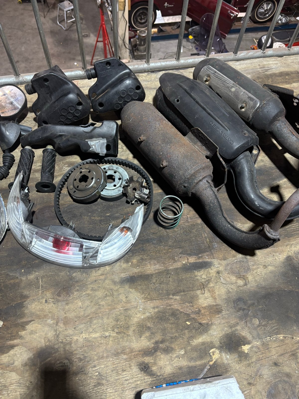 Peugeot Vivacity onderdelen - Uitlaat, cilinder, carburateur, Fietsen en Brommers, Brommeronderdelen | Scooters, Ophalen, Gebruikt