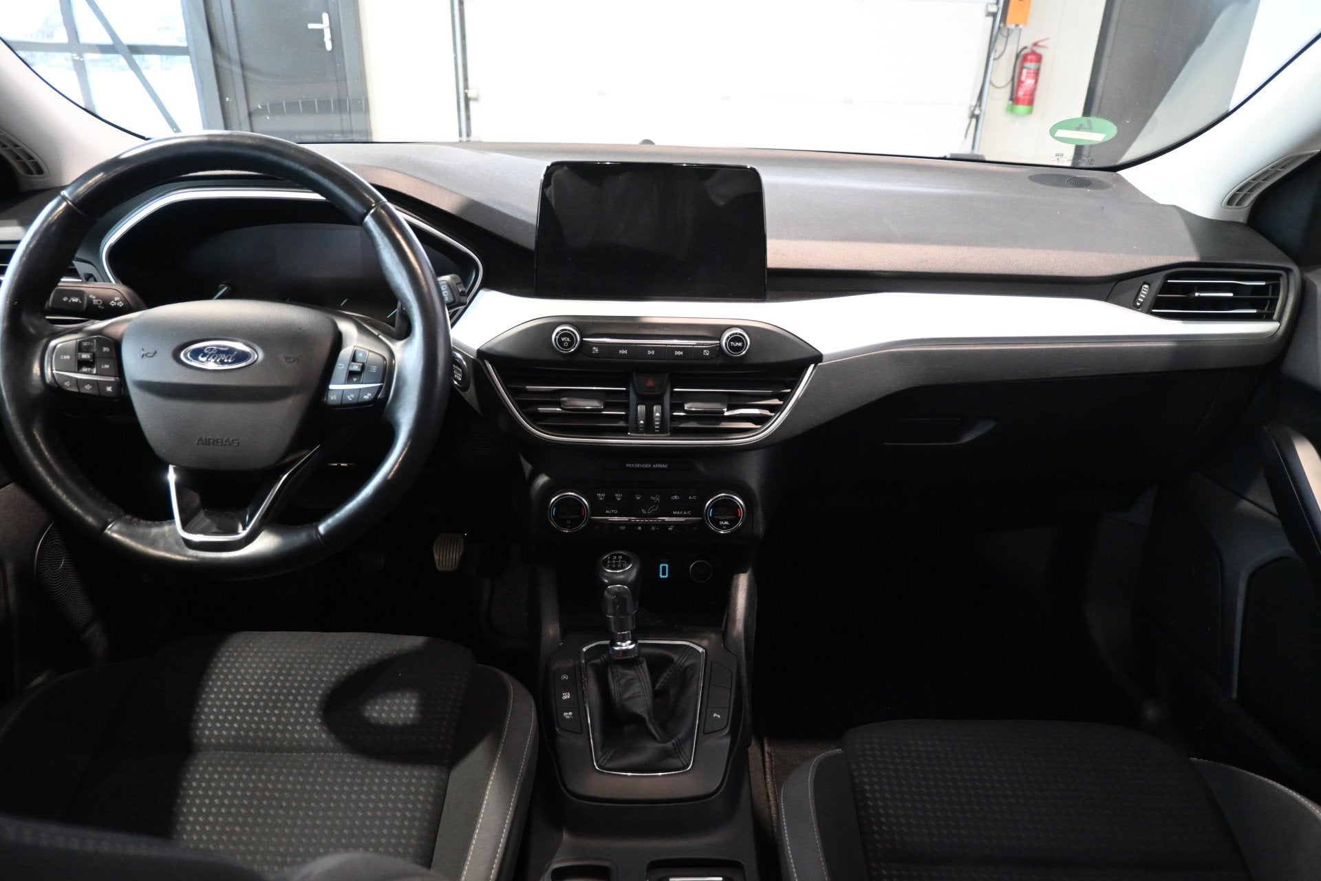 Ford Focus 1.0 EcoBoost Edition Business Lane Assist Adaptie, Gebruikt, Met garantie (alle), Blauw, Origineel Nederlands