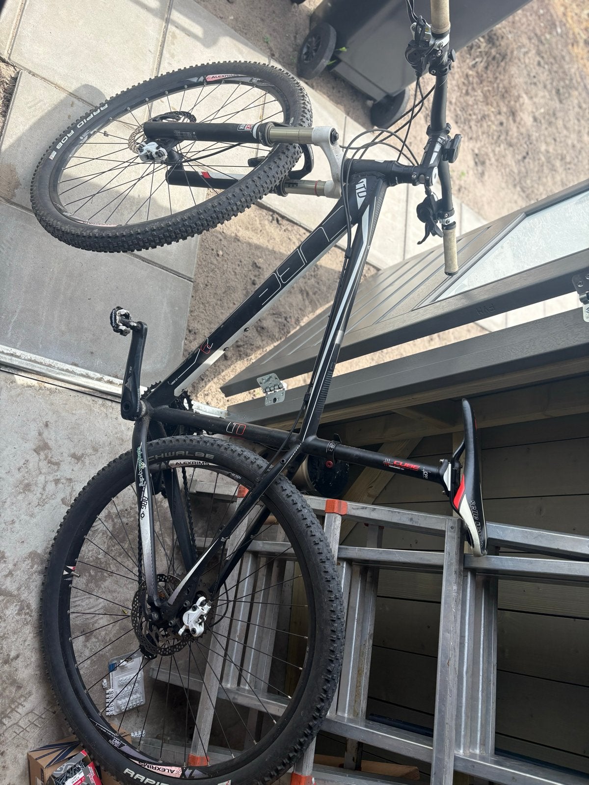 Cube Ltd Mountainbike met schijfremmen en Shimano klics, Gebruikt, Hardtail, Heren, 45 tot 49 cm