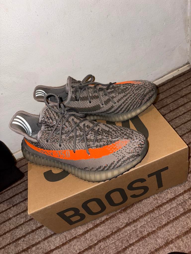 Adidas Yeezy Boost 350 V2 Beluga 2.0, Ophalen of Verzenden, Gedragen, Overige kleuren, Sneakers of Gympen