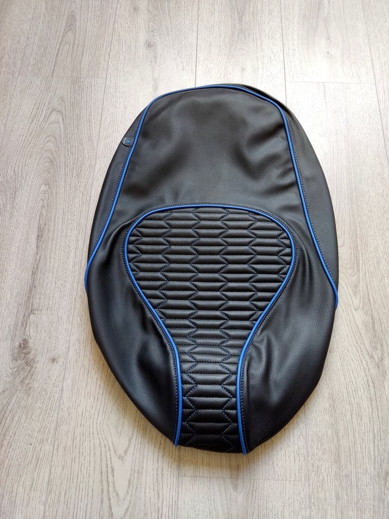 UITVERKOOP! Zadelhoes buddydek Vespa Sprint Primavera blauw, Info@jynkx.com, Nieuw, Ophalen of Verzenden, Piazza 99