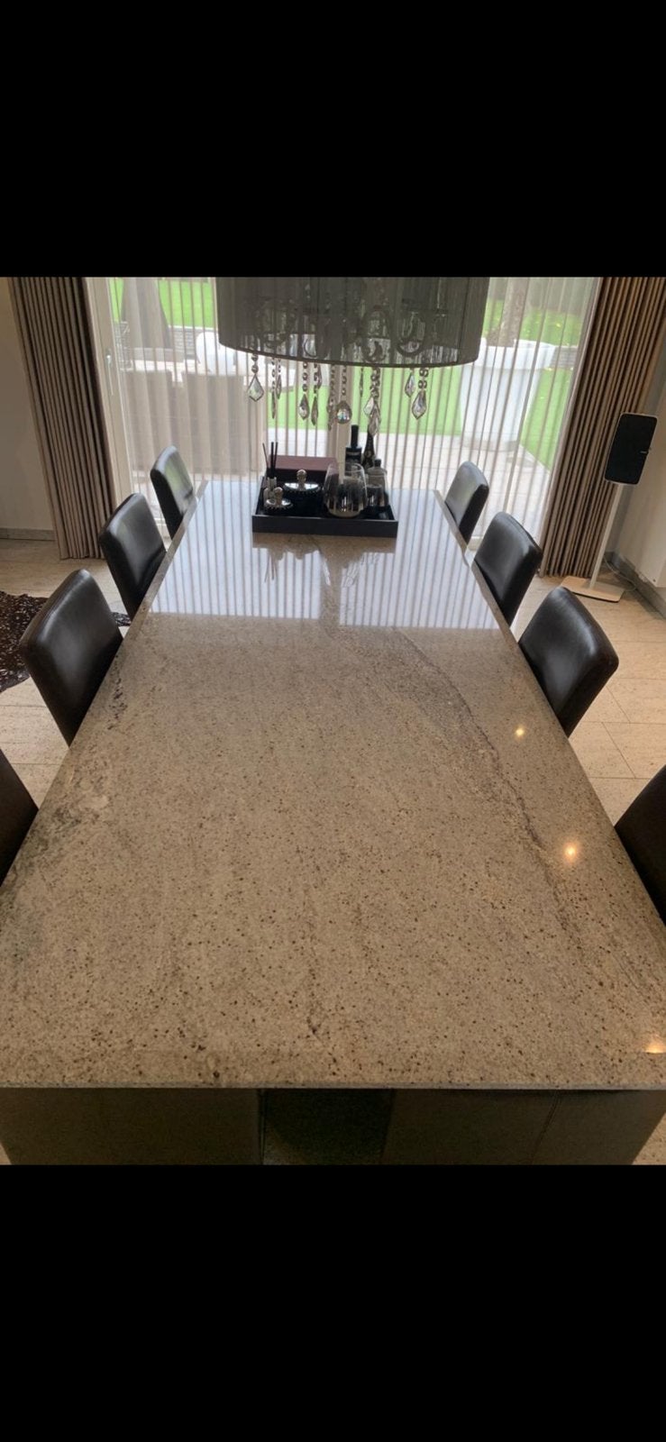 Eettafel graniet Kashmir White, Ophalen