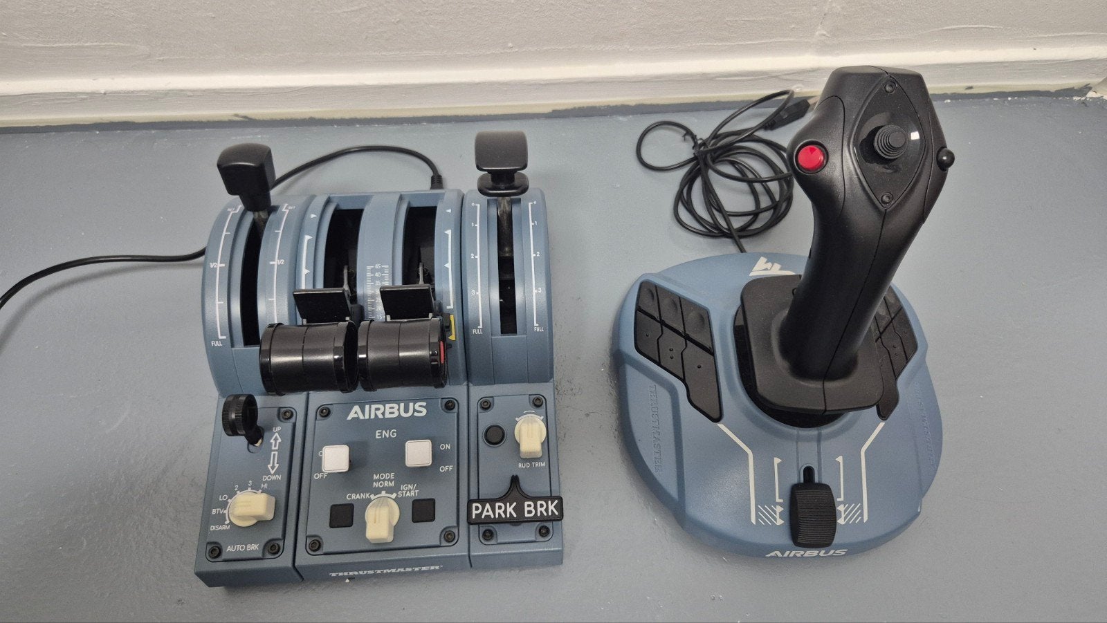 Thrustmaster TCA Captain Pack Airbus Edition, Ophalen of Verzenden, Overige merken, Zo goed als nieuw