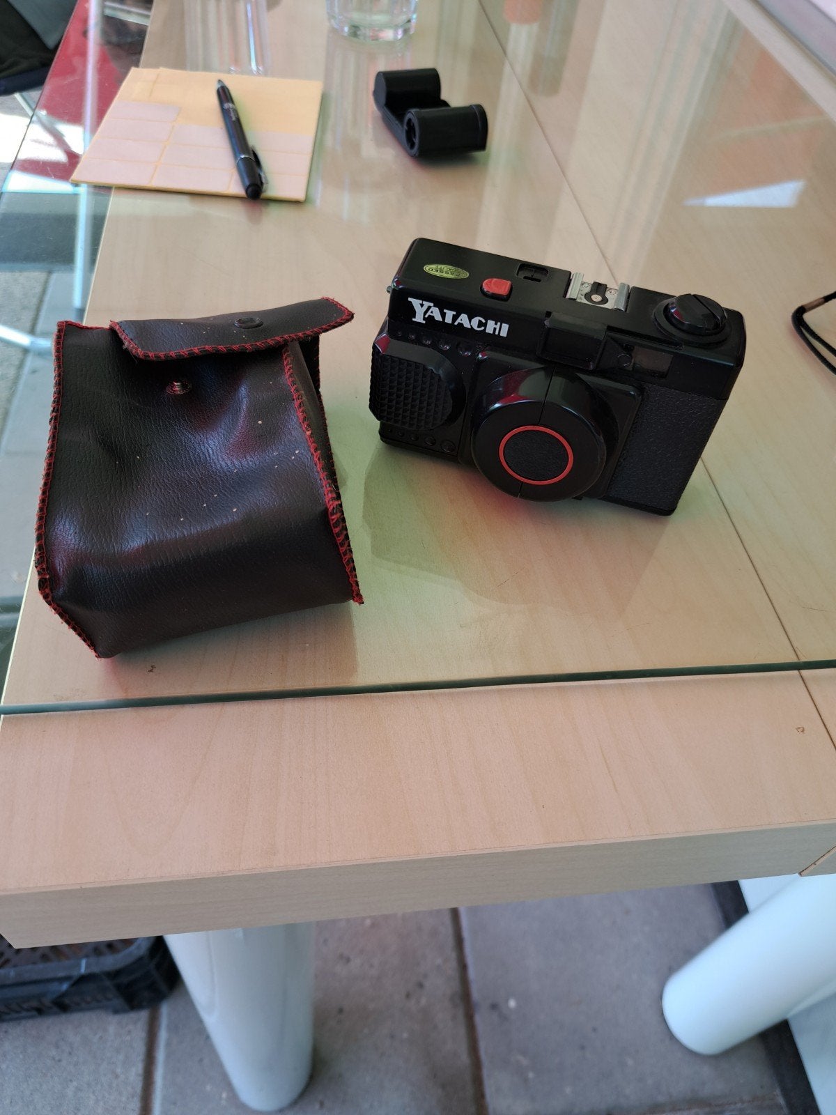 Vintage Yatachi Compact Camera met hoesje, Audio, Tv en Foto, Fotocamera's Analoog, Ophalen of Verzenden, Gebruikt, Compact, Overige Merken