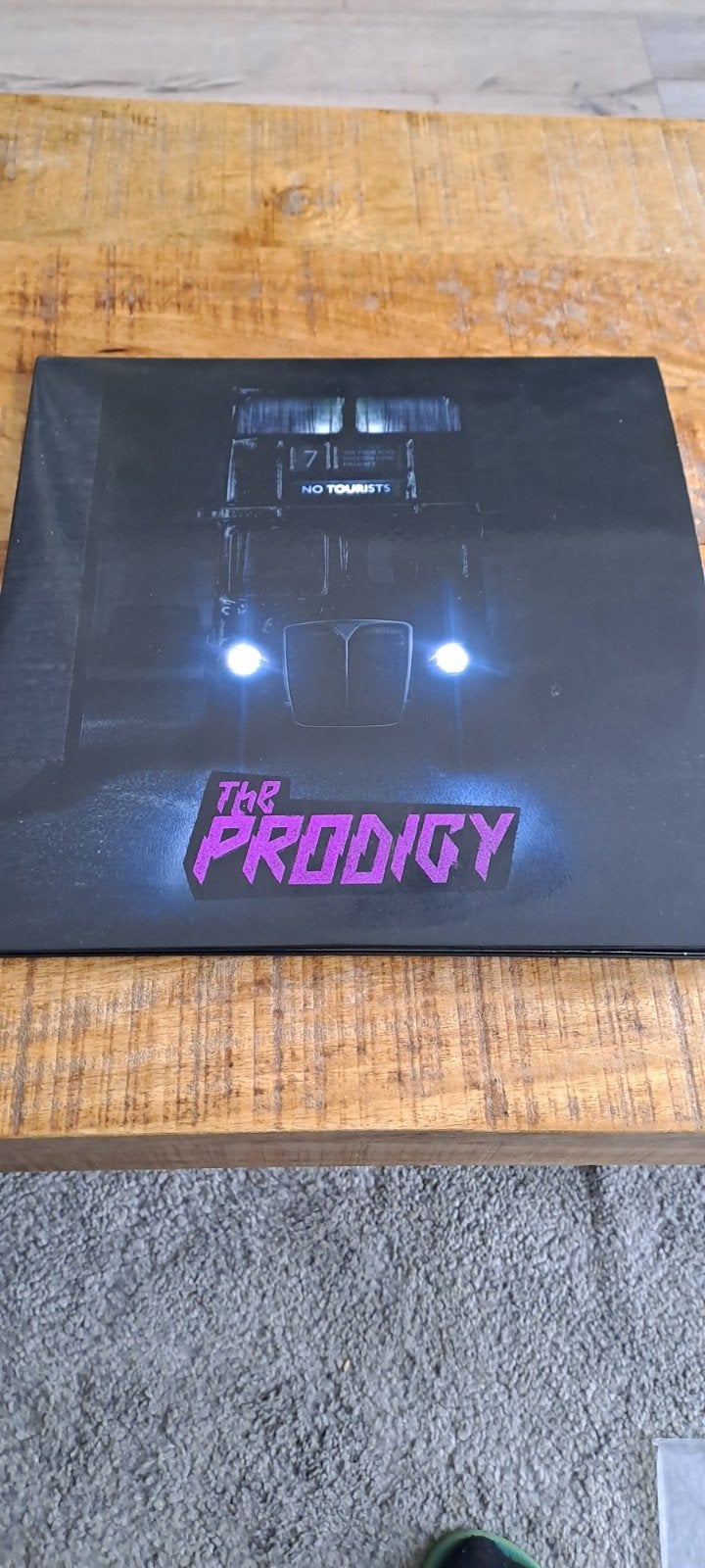 the prodigy, Ophalen