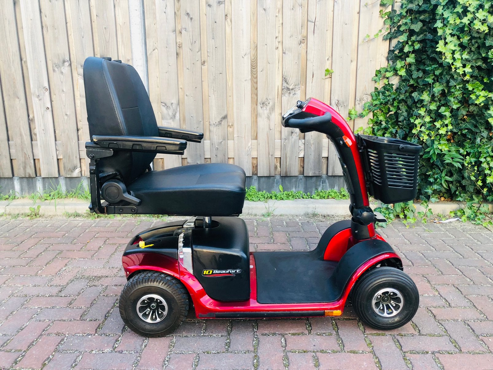 Scootmobiel Pride Beaufort 4wiel. Rijd prima, Diversen, Ophalen of Verzenden, Zo goed als nieuw