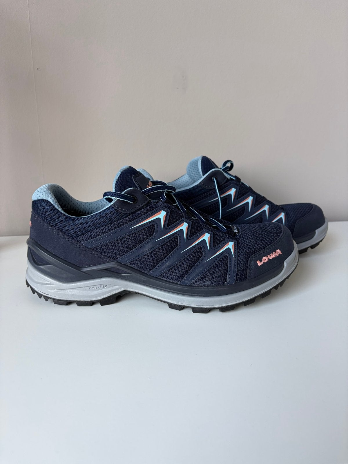 Lowa Innox Pro GTX Lo WS wandelschoenen - Maat 41, Ophalen of Verzenden, Zo goed als nieuw, Schoenen