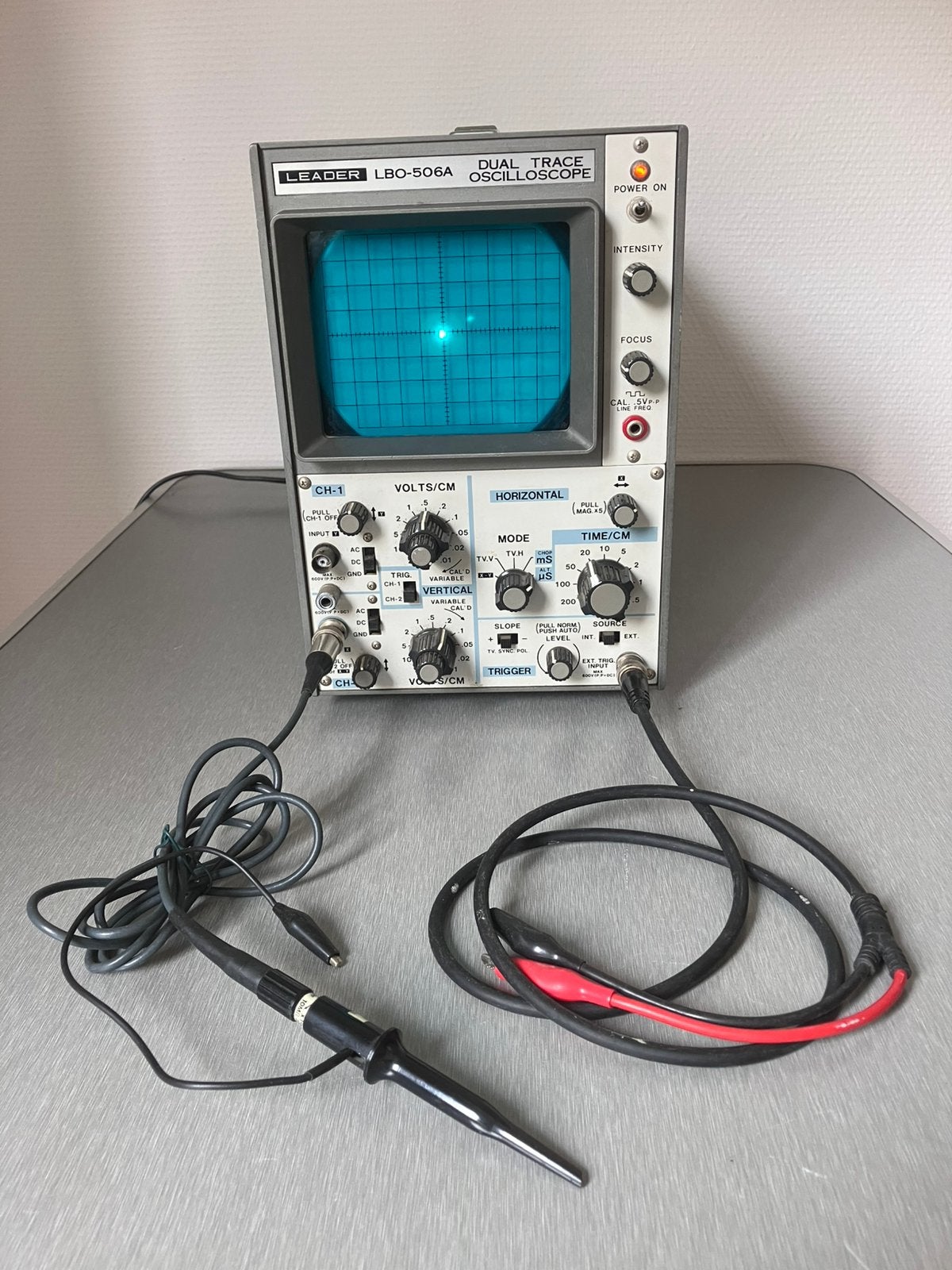Dual Trace Oscilloscoop - Leader LBO - 506A (niet getest), Doe-het-zelf en Verbouw, Meetapparatuur, Ophalen, Gebruikt, Overige meters