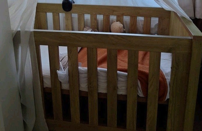 Ledikantje, Kinderen en Baby's, Ophalen, Zo goed als nieuw, Ledikant