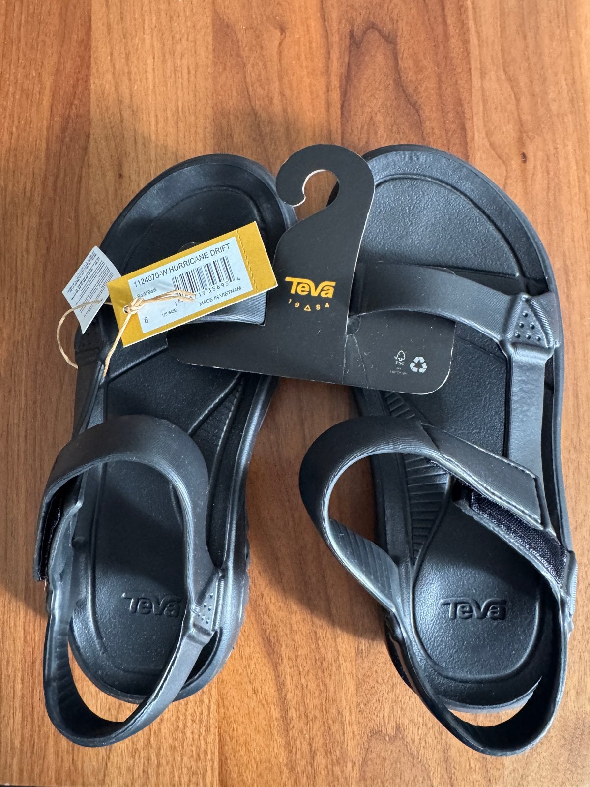Nieuwe Teva Hurricane Drift sandalen - Maat 39 (US 8), Ophalen of Verzenden, Nieuw, Zwart, Sandalen of Muiltjes