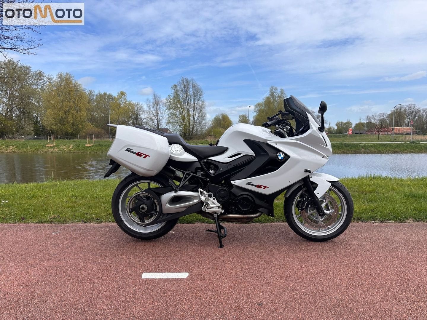 BMW F 800 GT (bj 2013), 2 cilinders, Motorrijbewijs A, Bedrijf, Onbekend