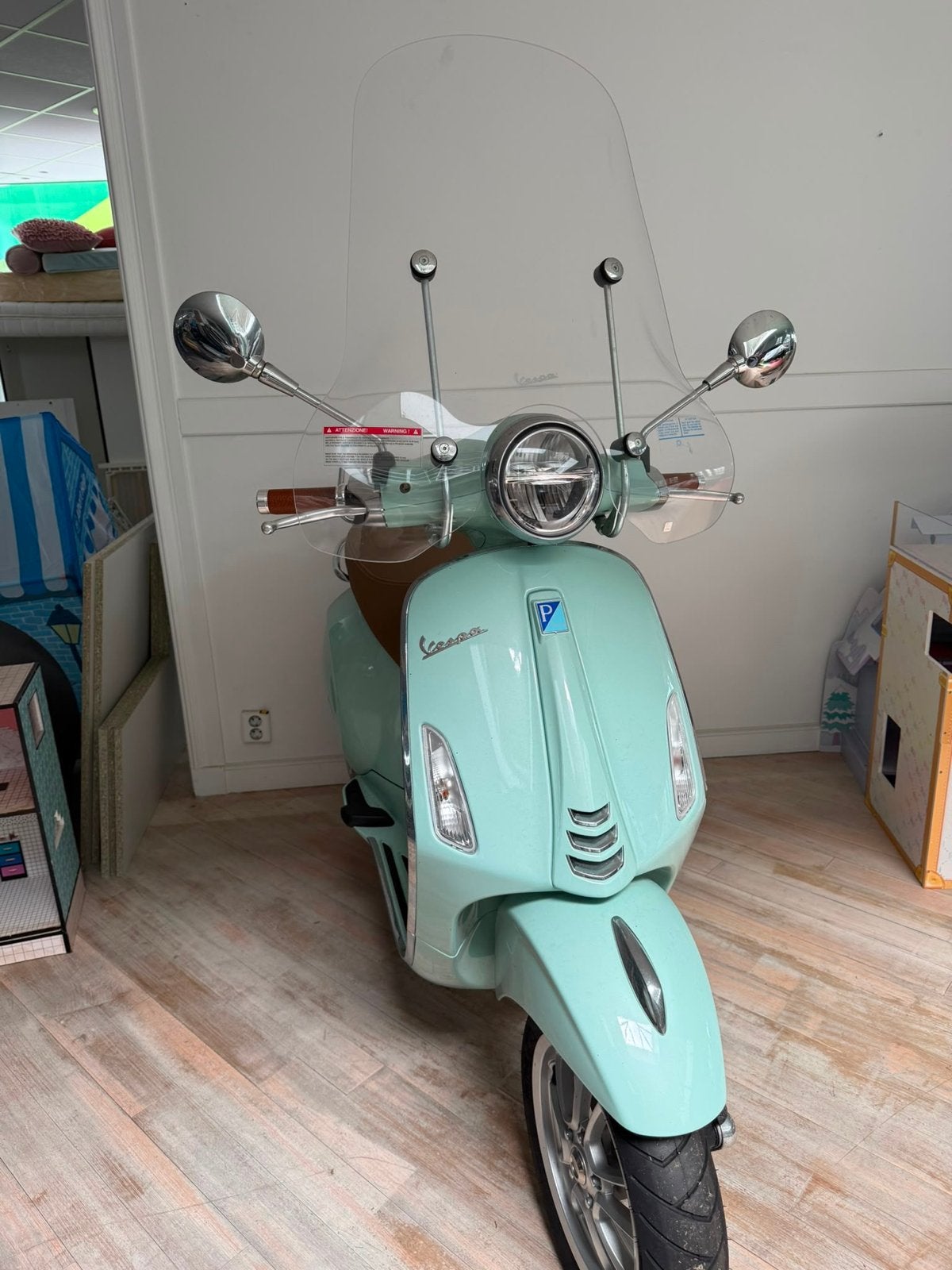 Vespa Primavera uit 2021 - 100km gereden. Zo goed als nieuw!, Ophalen, Overige modellen, Zo goed als nieuw, Benzine