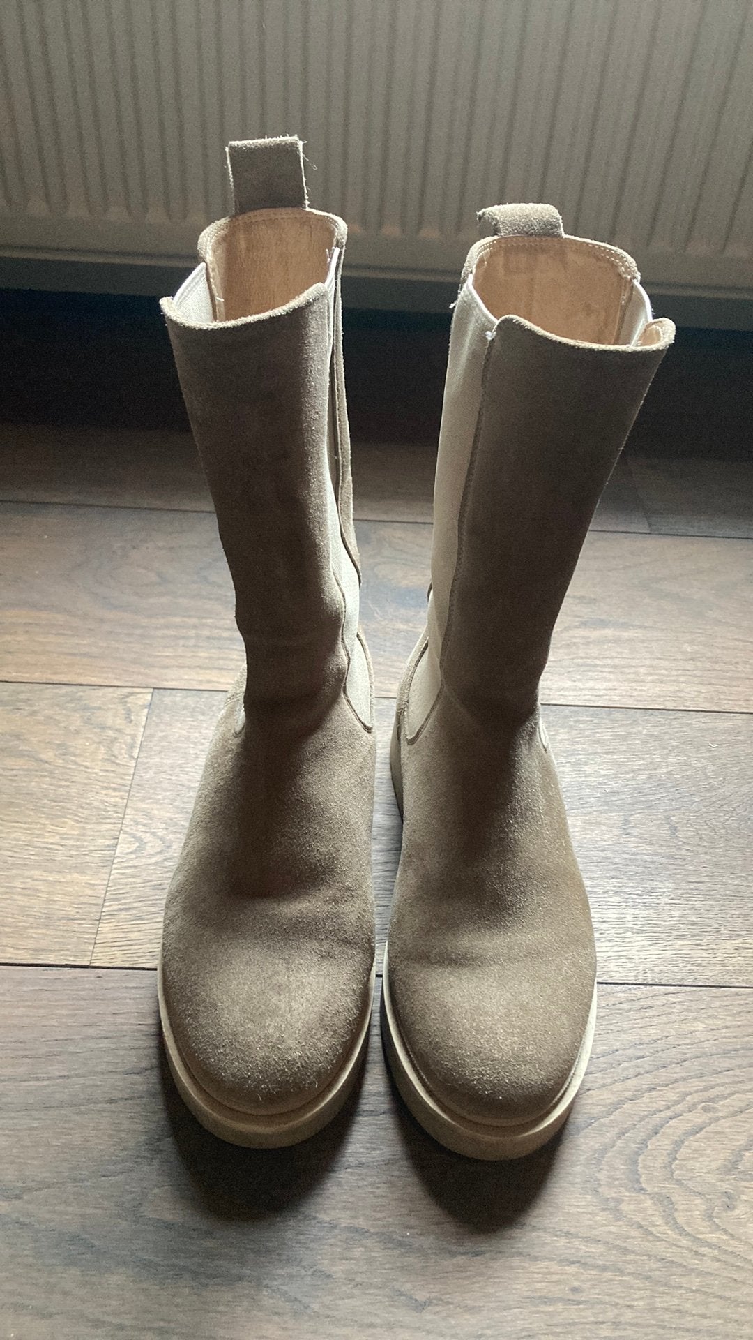 ViaVai boots beige suède mt 38, Ophalen of Verzenden, Zo goed als nieuw, Beige