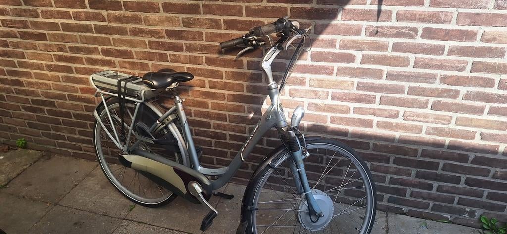 Batavus Electrische fiets defect, Fietsen en Brommers, Elektrische fietsen, Ophalen, Gebruikt