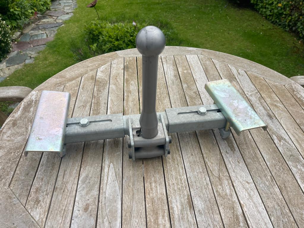 Holtkamper Dissel adapter, Ophalen, Nieuw