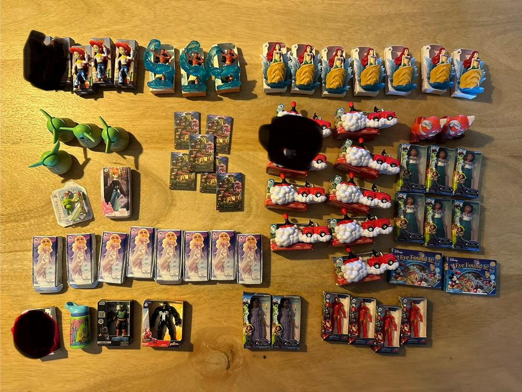 Disney mini brands serie 3, Ophalen of Verzenden, Overige figuren, Beeldje of Figuurtje