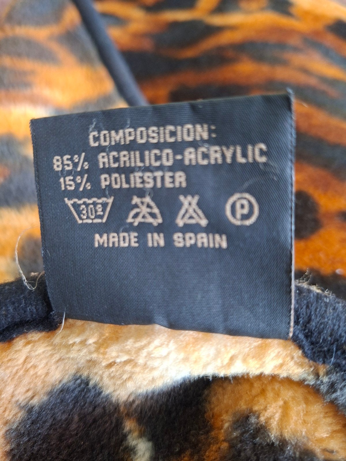 Heerlijk warm woon kleed voor op de bank of op bed, Ophalen, Gebruikt, Meerkleurig, Tweepersoons