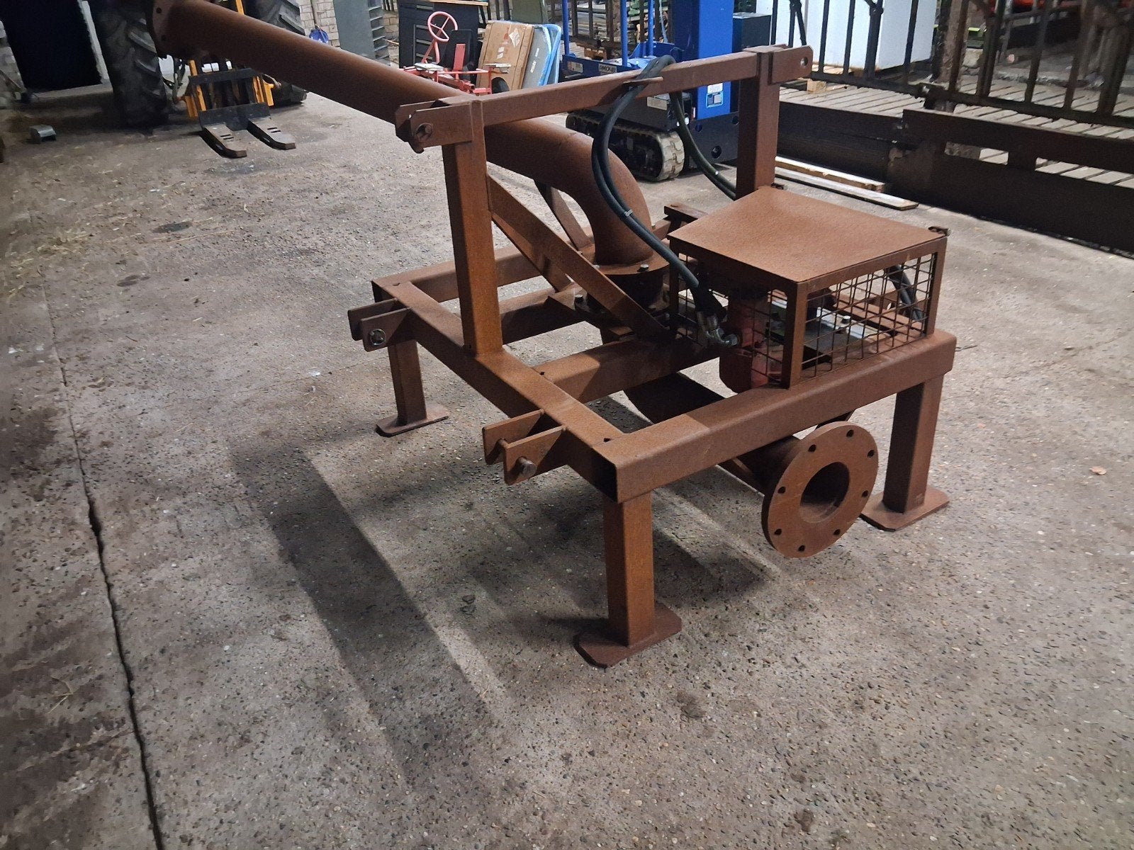 zwenkbare  bager, water, mest sproeier / doorvoer, Ophalen, Gebruikt