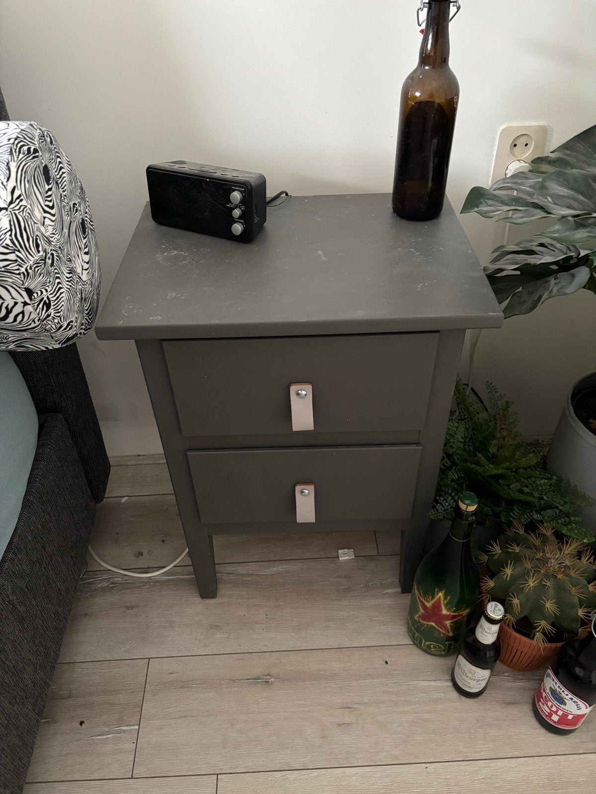 Ikea Hemnes ladekastje met leren handgrepen, Ophalen, Minder dan 50 cm, Gebruikt, 1 of 2 laden