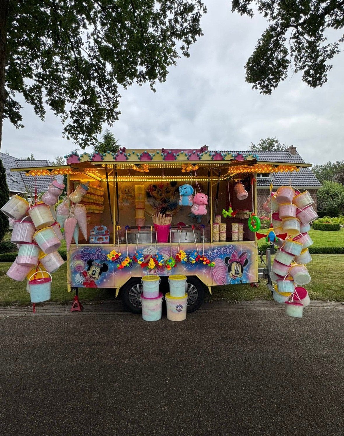 SUIKERSPINKRAAM TE HUUR, Hobby en Vrije tijd, Ophalen, Zo goed als nieuw, Overige