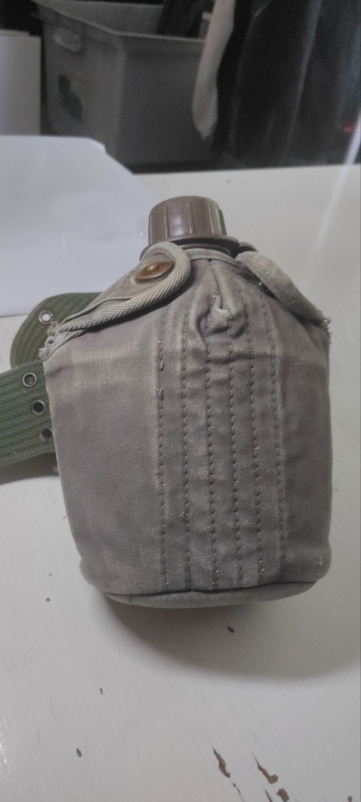 Militaire veldfles met hoes en riem, Ophalen of Verzenden
