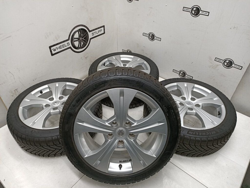 Renault Megane lichtmetaal velgen 17"inch winterbanden, Auto-onderdelen, Ophalen, Gebruikt, 17 inch, Banden en Velgen