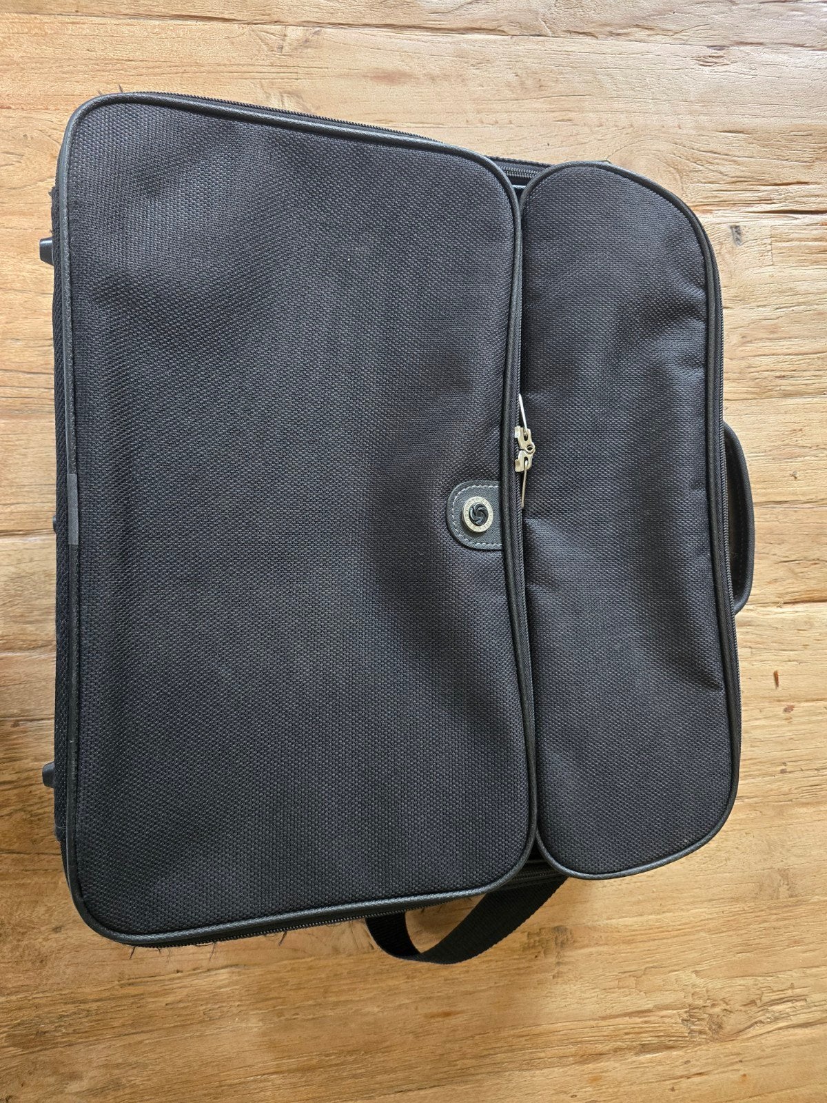 Samsonite reistas/ schoudertas, 35 liter, Sieraden, Tassen en Uiterlijk, Tassen | Reistassen en Weekendtassen, 40 tot 60 cm, 30 cm of meer